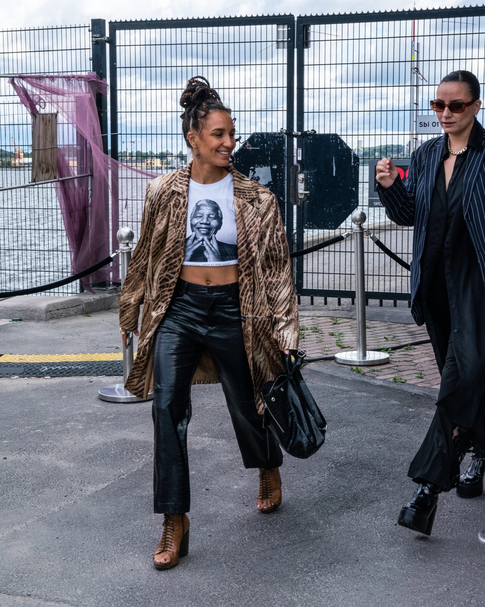 De Beste Streetstylelooks Van Stockholm Fashion Week Vogue Nl 4833