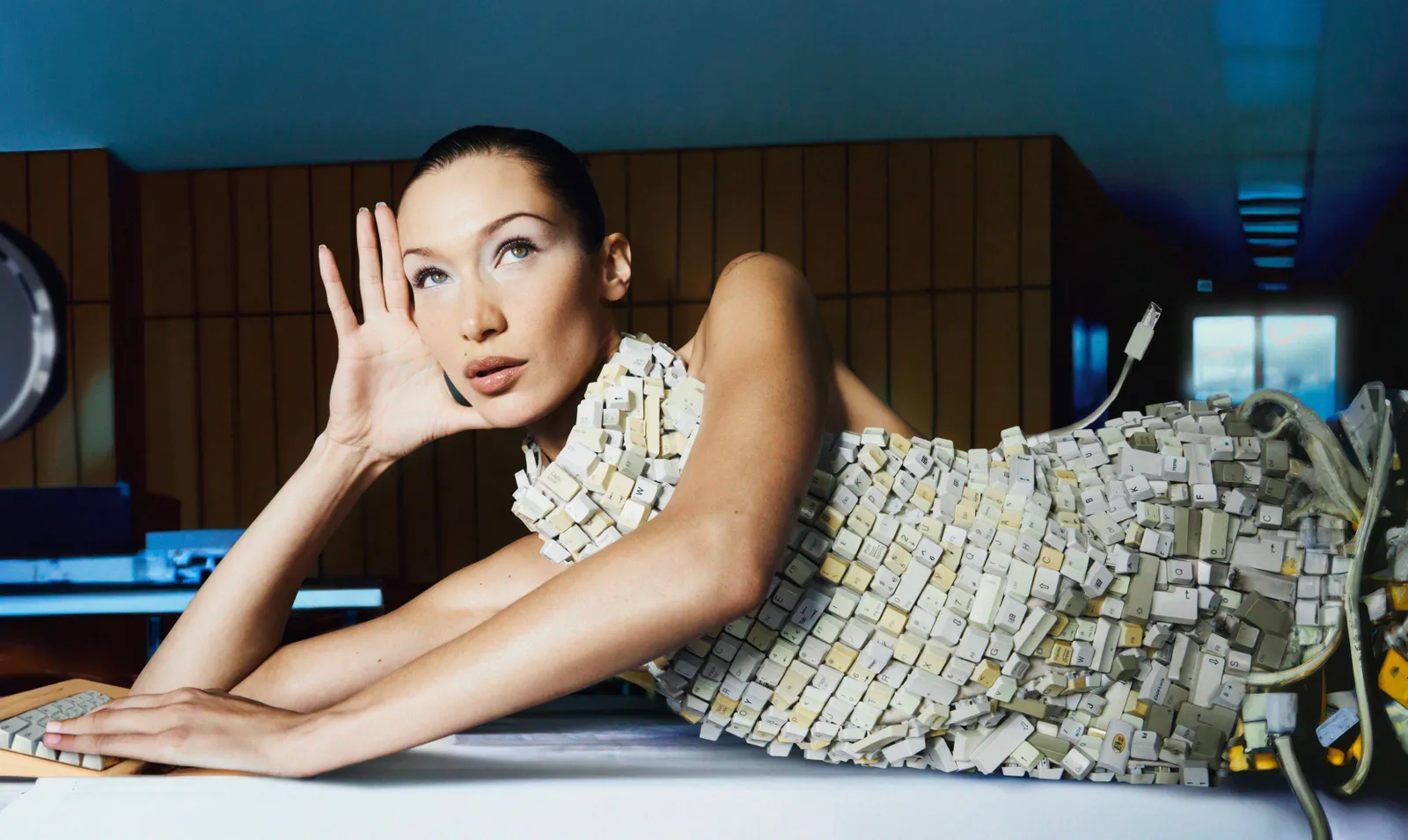 Bella Hadid Schittert Op Cover Vogue Italia Met Behulp Van Ai