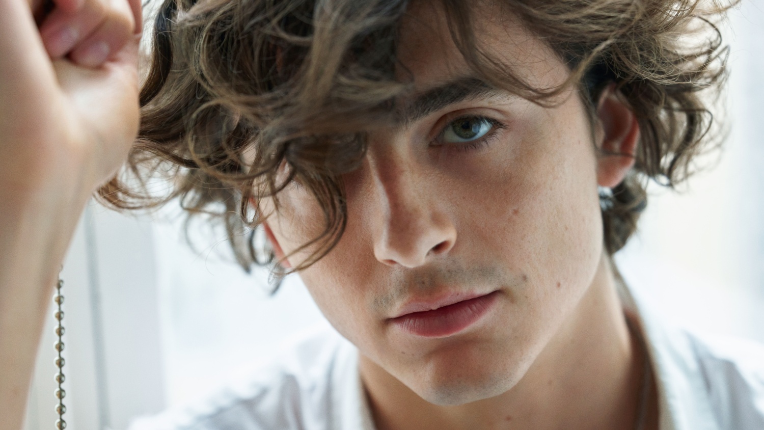 Timothée Chalamet is het nieuwe gezicht van Bleu de Chanel