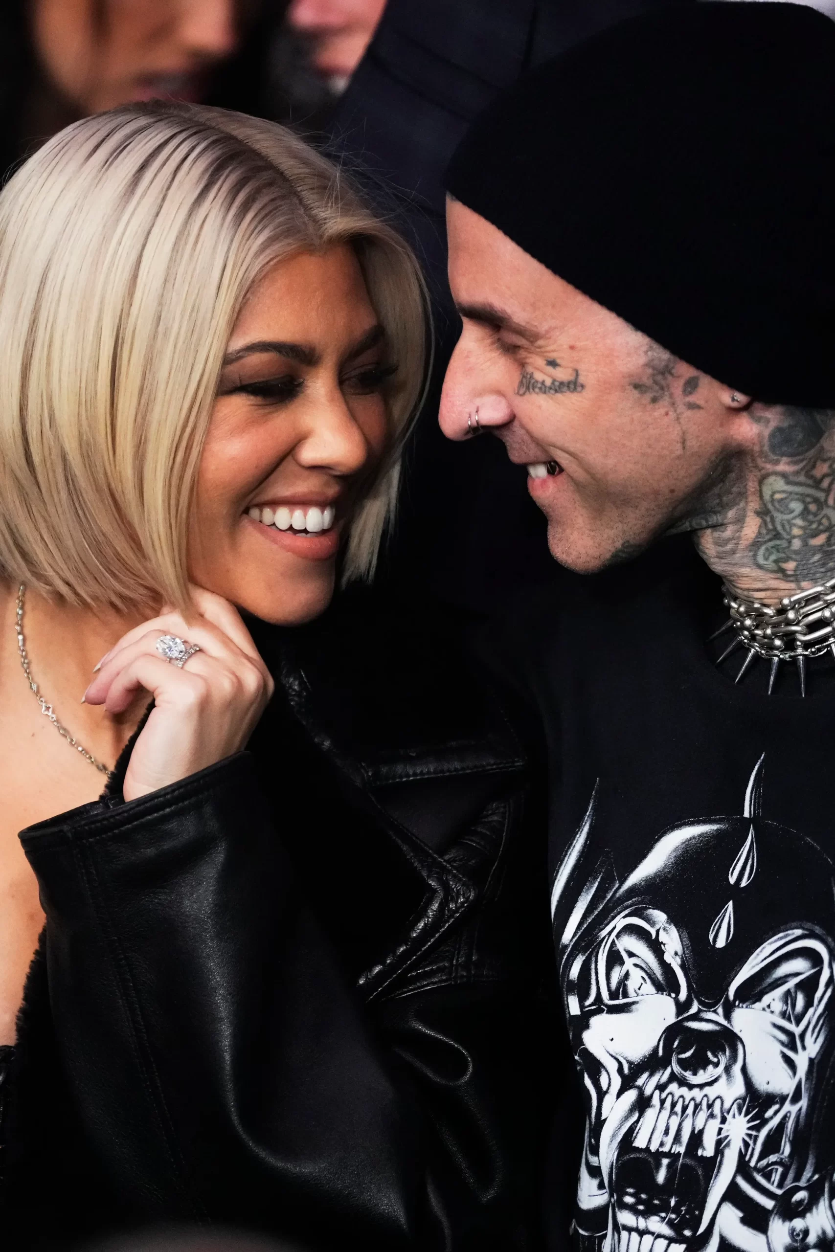 Kourtney Kardashian bevallen van eerste kind met Travis Barker