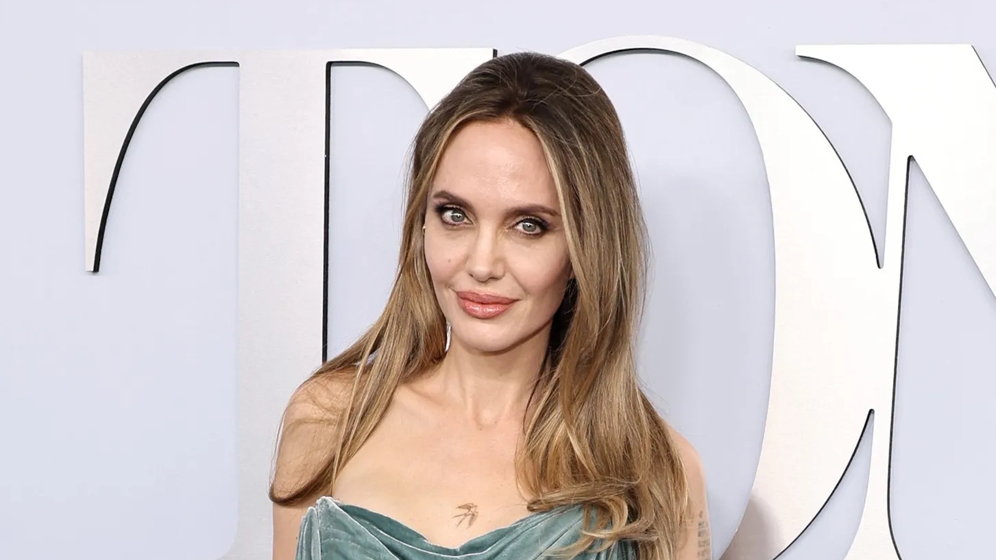 Angelina Jolie neemt dochter Vivienne mee naar Tony Awards 2024