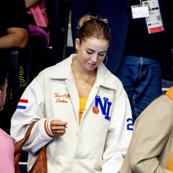 prinses-alexia-heeft-haar-favoriete-mode-item-gevonden-om-te-dragen-naar-de-olympische-spelen-308084