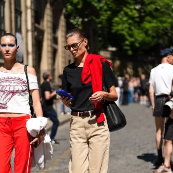 deze-chique-kleur-jeans-ga-je-overal-zien-dit-najaar-310620