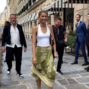 als-iemand-de-rok-met-awkward-lengte-terug-kan-brengen-dan-is-het-zendaya-wel-308794