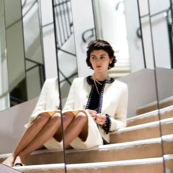 deze-5-films-en-series-over-coco-chanel-moet-je-gezien-hebben-327673