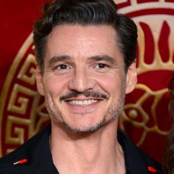 van-pedro-pascal-tot-timothee-chalamet-is-de-snor-bezig-aan-een-comeback-326768