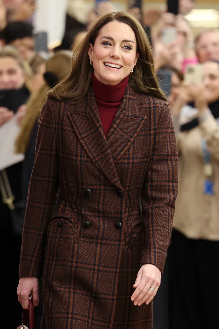 de-diepere-betekenis-achter-de-nieuwe-tassen-van-kate-middleton-332540