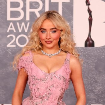 de-best-geklede-sterren-tijdens-de-brit-awards-2025-337626